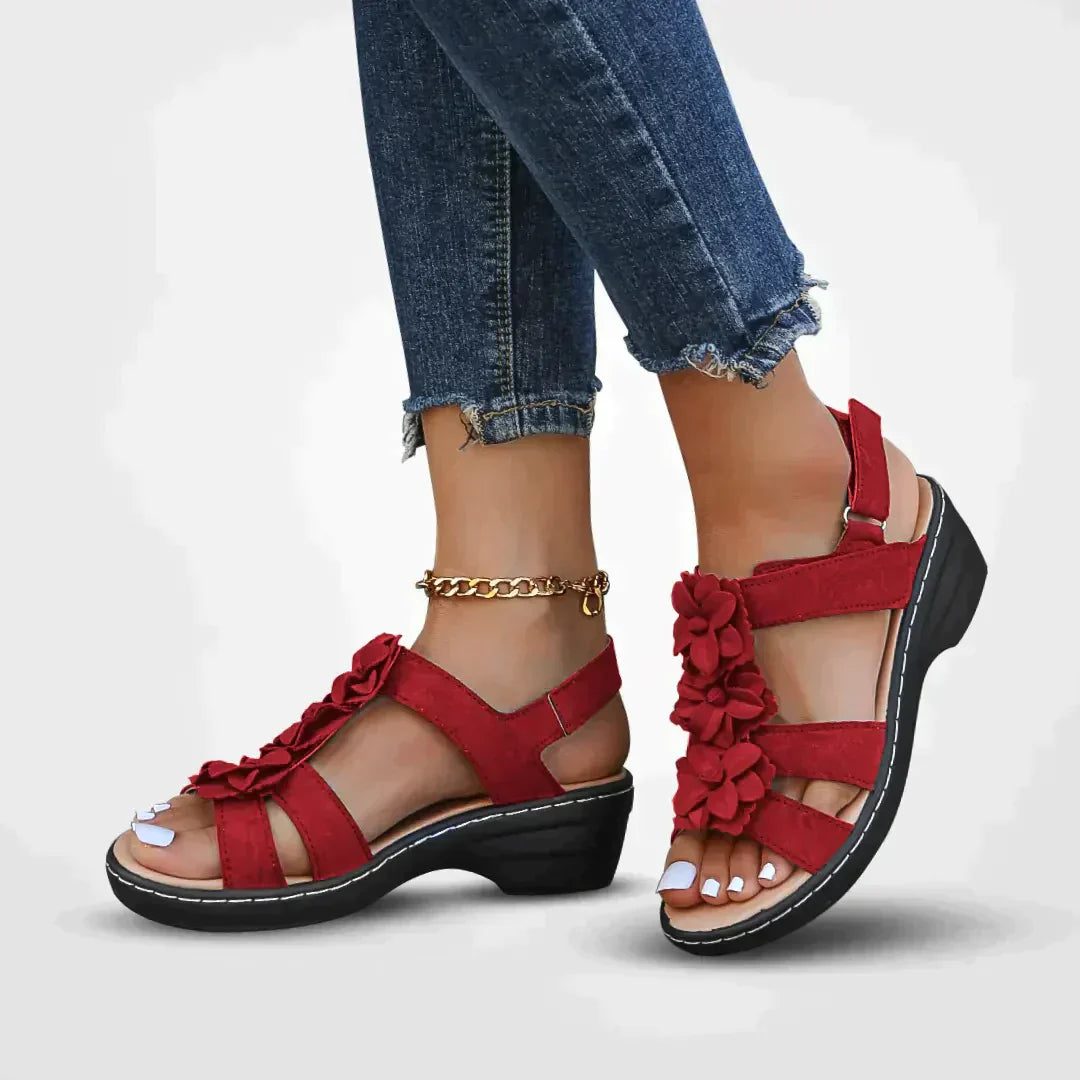 damen-sommer-serie-blumen-plateau-sandalen-amodafashion-de-2_bc0b2fd8-0ee9-4167-8eaf-e87fd2b2d76c.webp